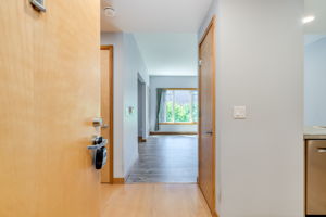  Photo 0