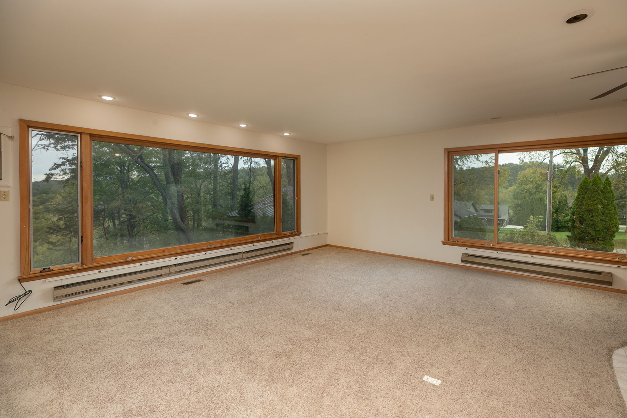 08-Dining Room