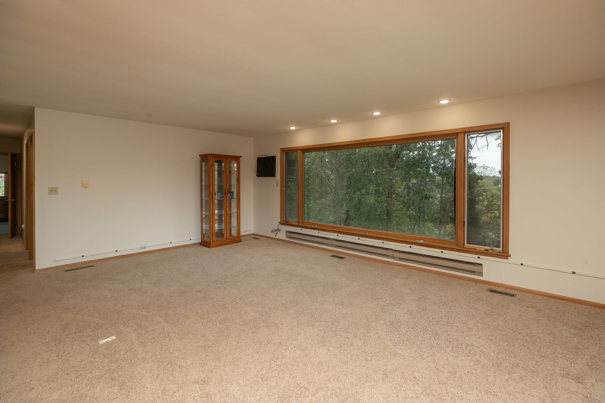 09-Dining Room