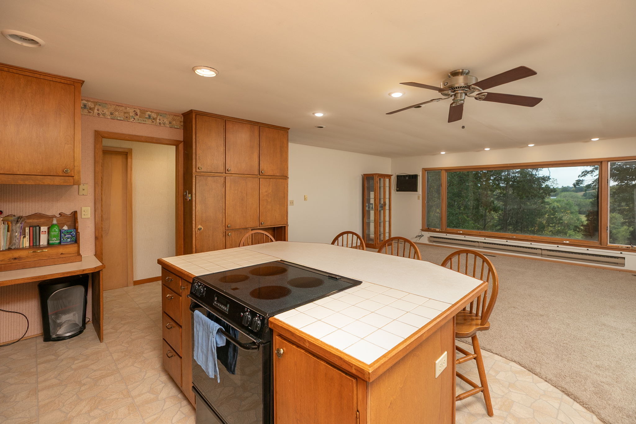 13-Kitchen