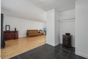 Winston Dr-S0310-018.jpg