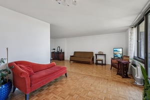 Winston Dr-S0310-024.jpg