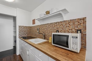 Winston Dr-S0310-040.jpg
