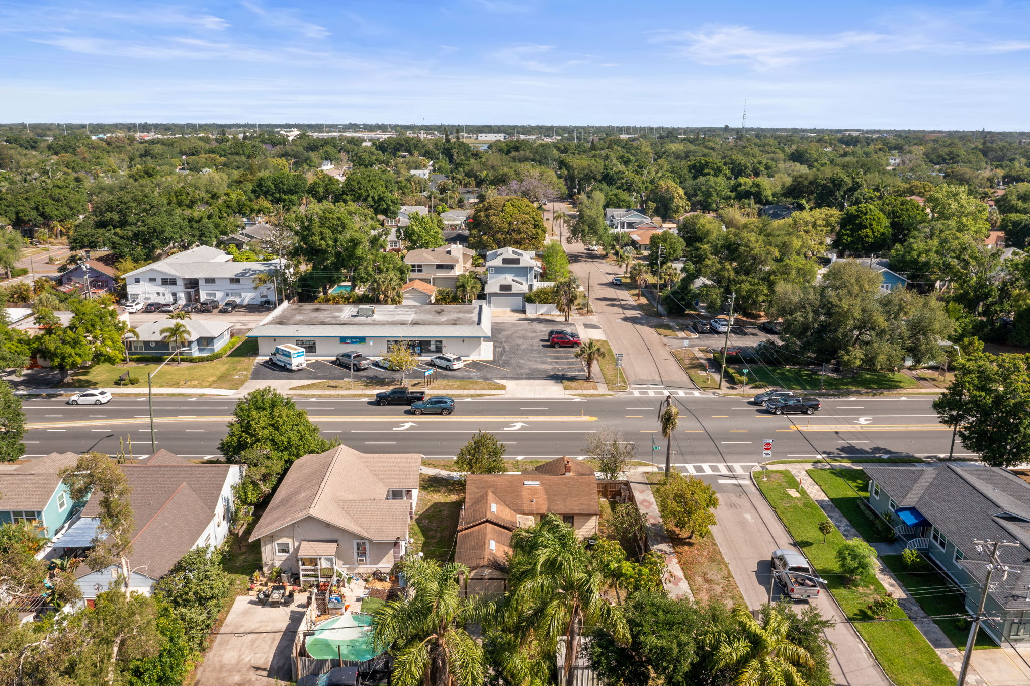 DRONE 3000 Fifth Ave N 001