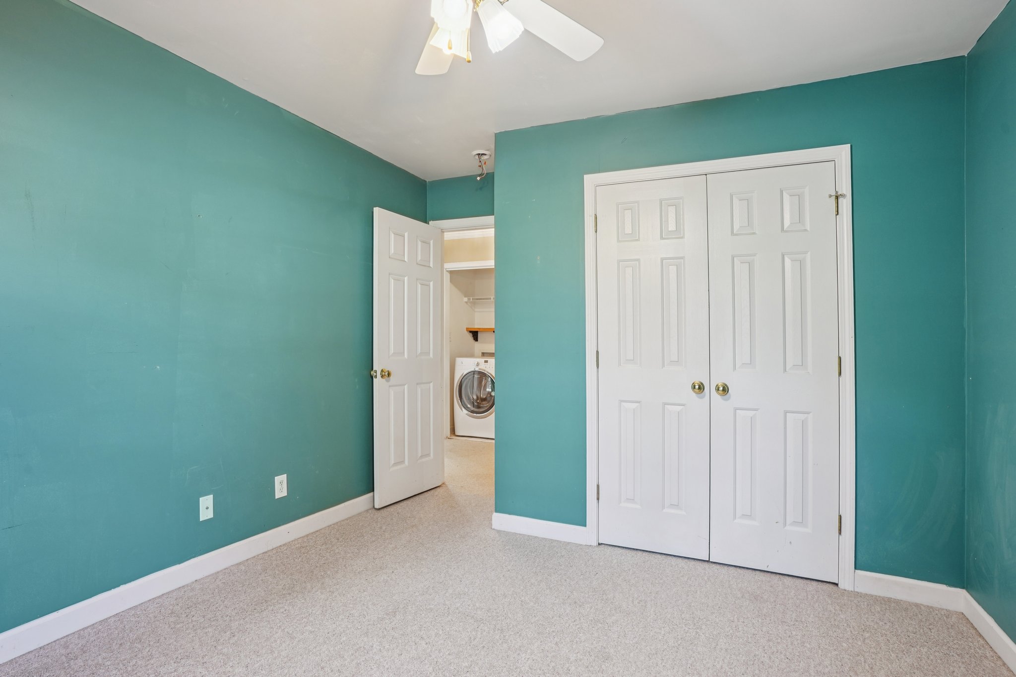 Beville Forest Dr-S2608-029.jpg