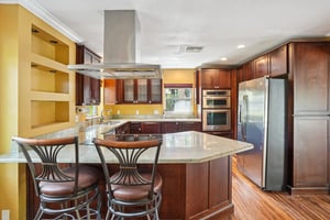 Dartmouth Ave N-S1508-018.jpg