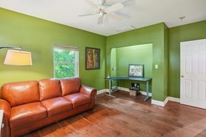 Dartmouth Ave N-S1508-025.jpg
