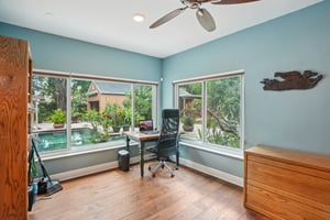 Dartmouth Ave N-S1508-032.jpg