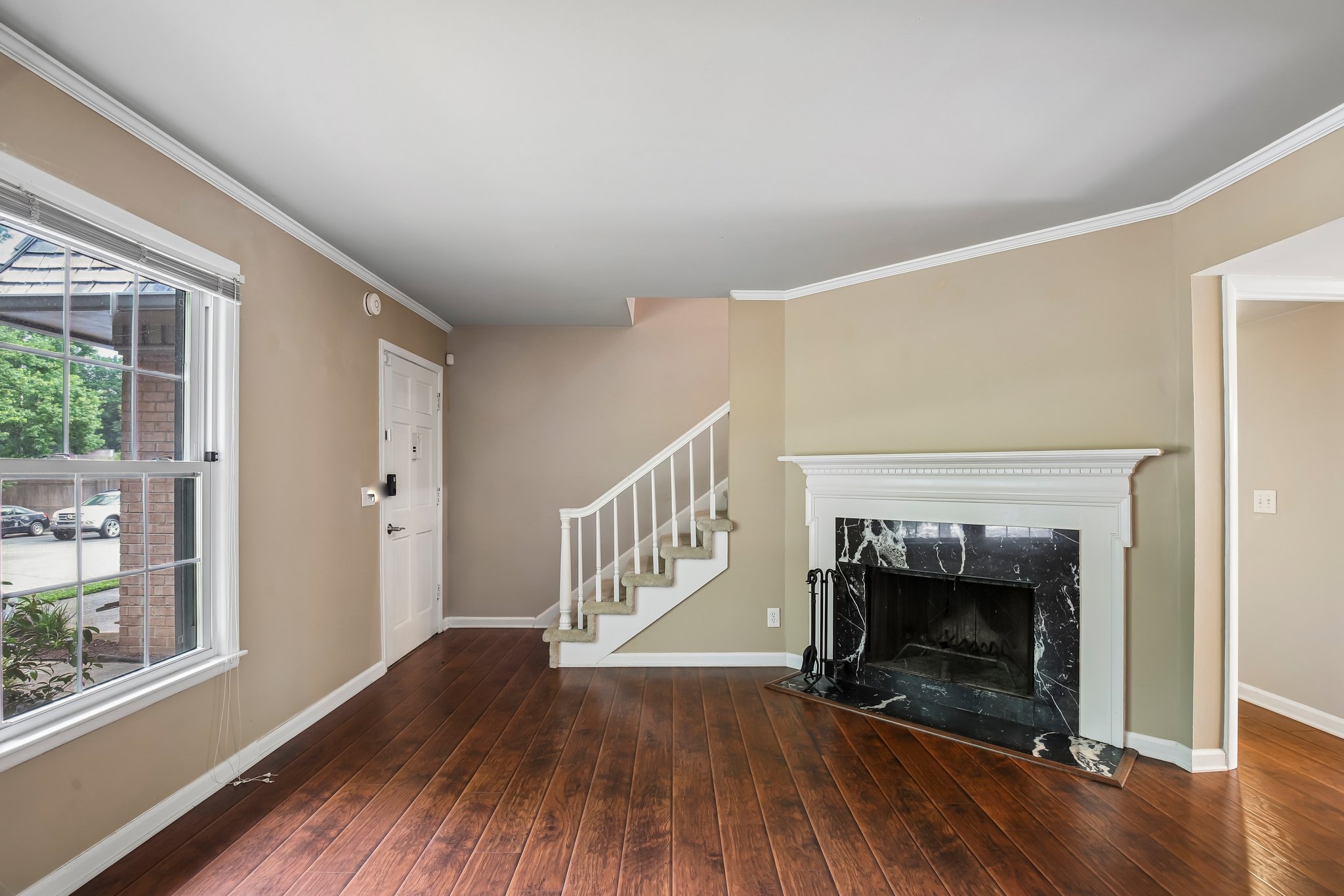 Hillsboro Pike 113-S1808-012.jpg