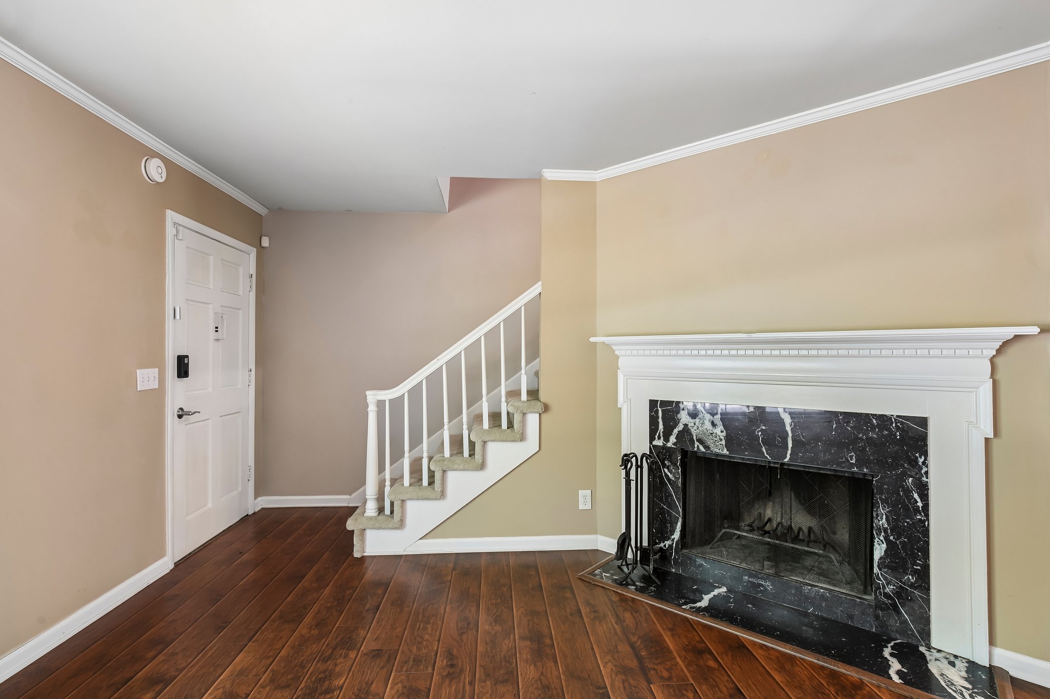 Hillsboro Pike 113-S1808-018.jpg