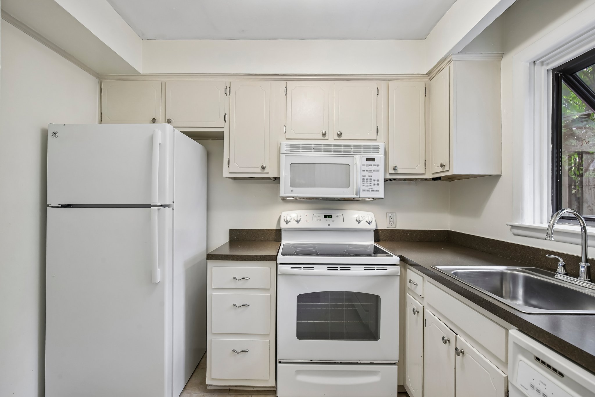 Hillsboro Pike 113-S1808-024.jpg