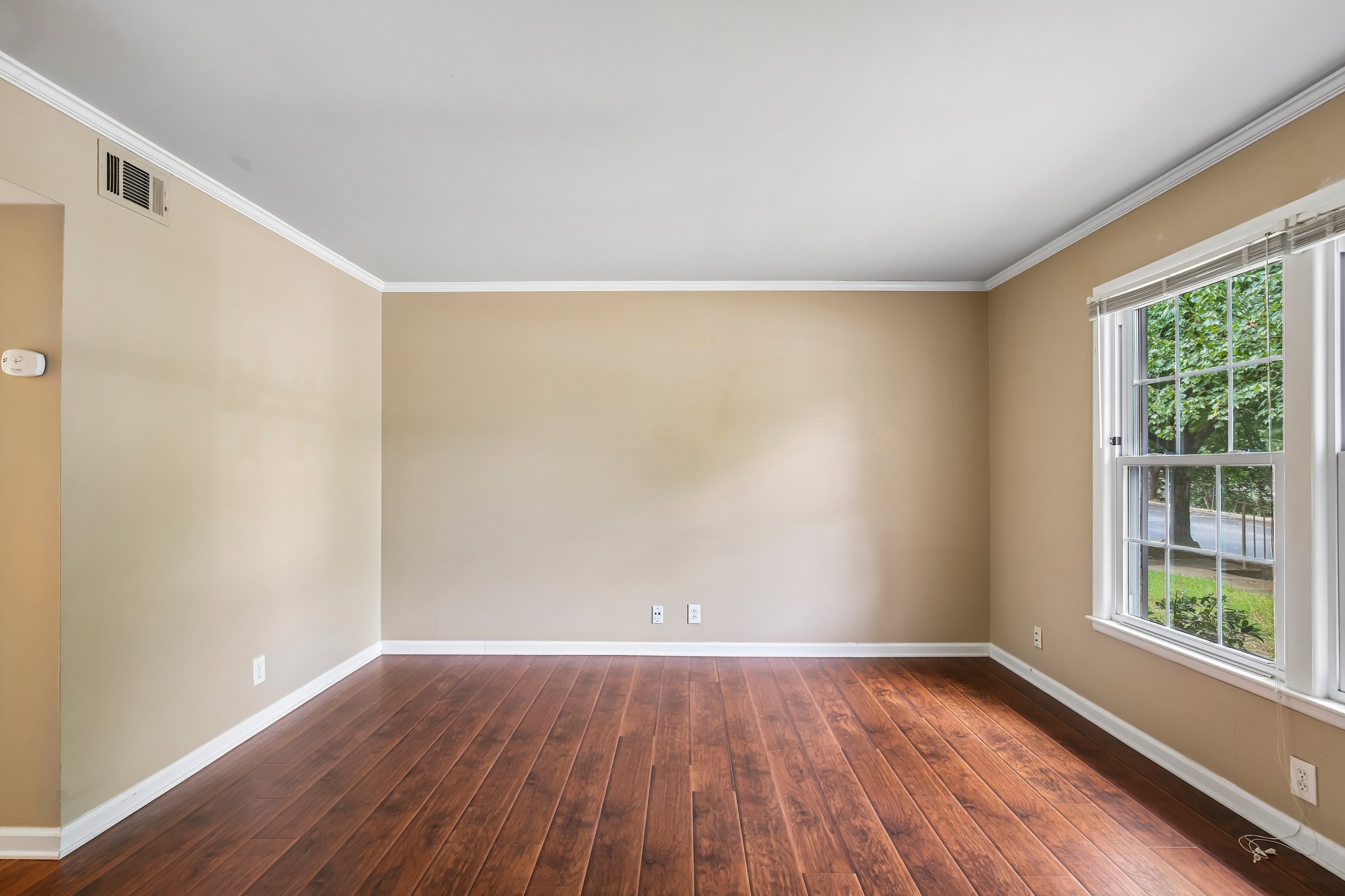 Hillsboro Pike 113-S1808-027.jpg