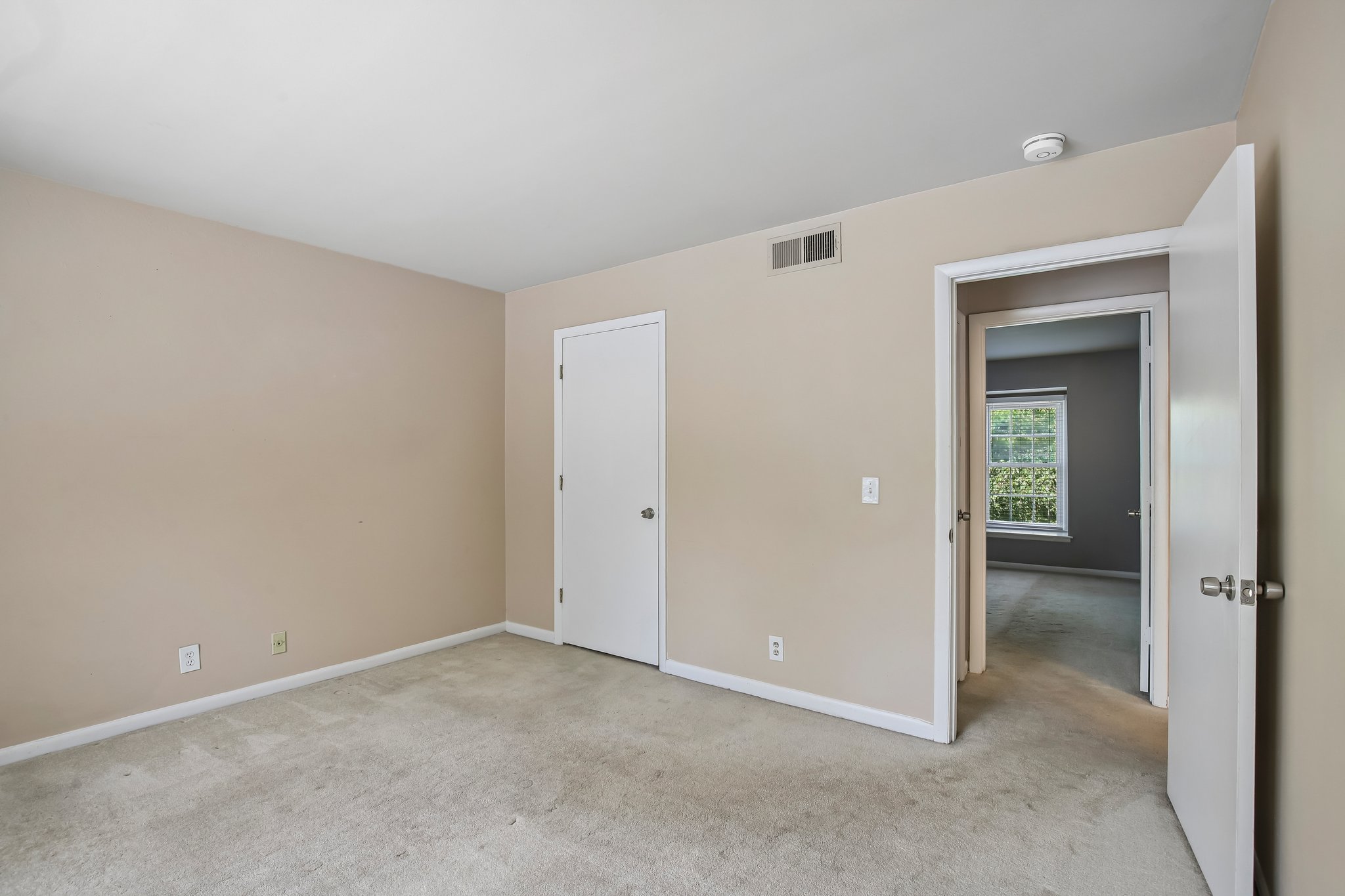 Hillsboro Pike 113-S1808-053.jpg