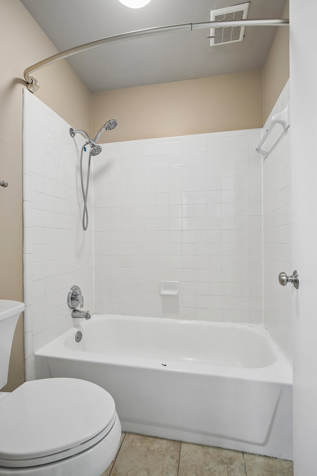 Hillsboro Pike 113-S1808-056.jpg