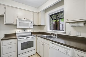 Hillsboro Pike 113-S1808-026.jpg