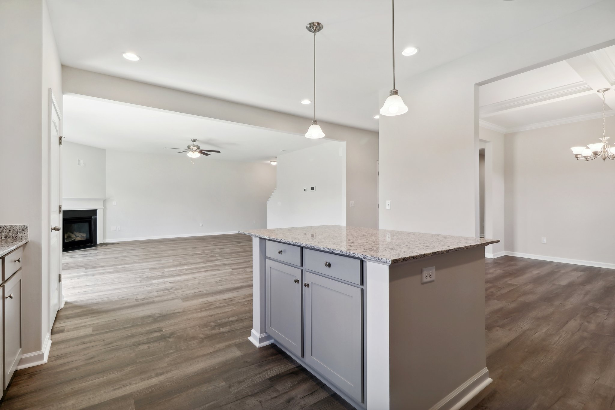 Litchfield Ave-010.jpg