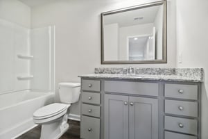 Litchfield Ave-030.jpg