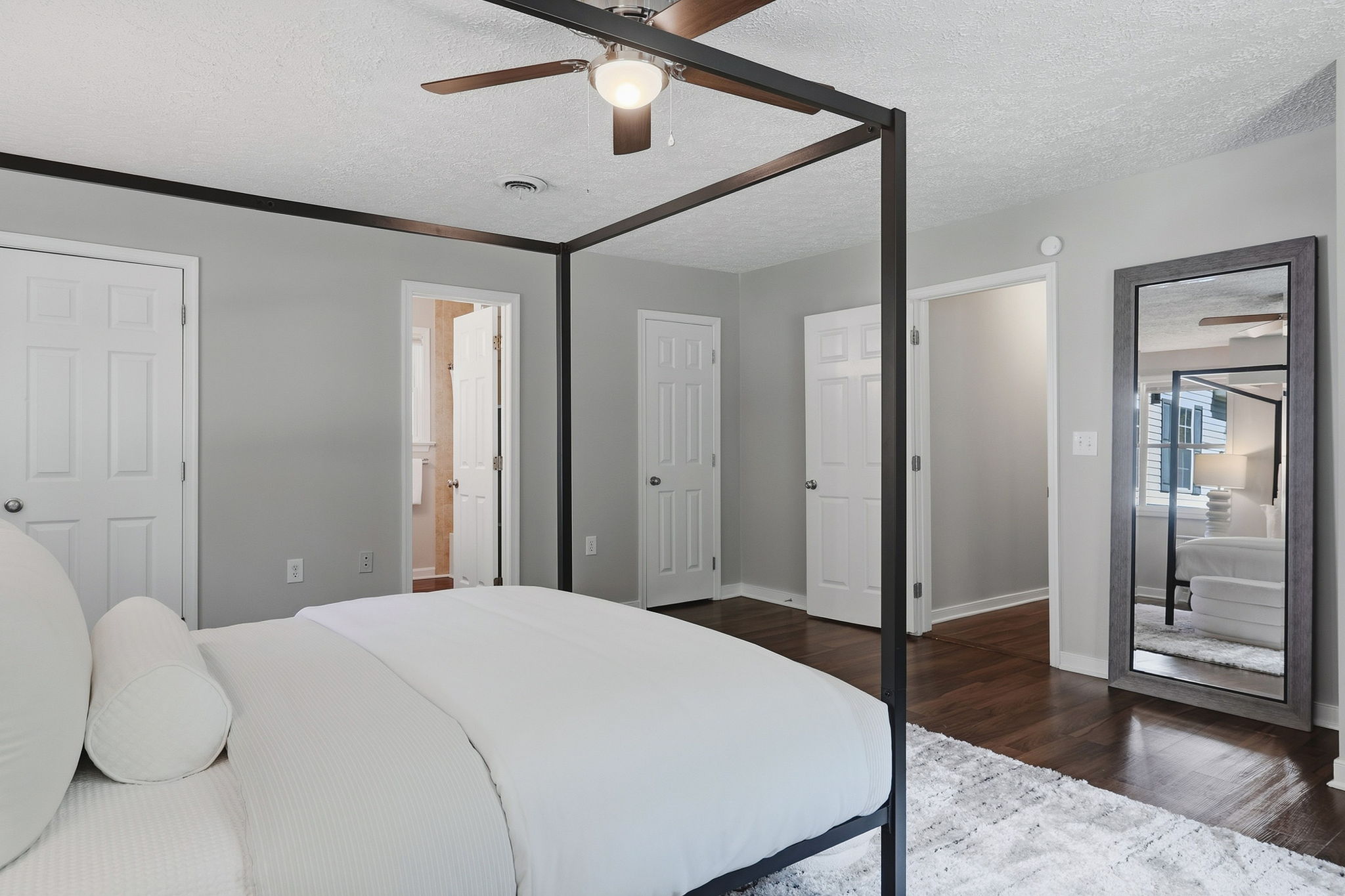 15-Primary Bedroom