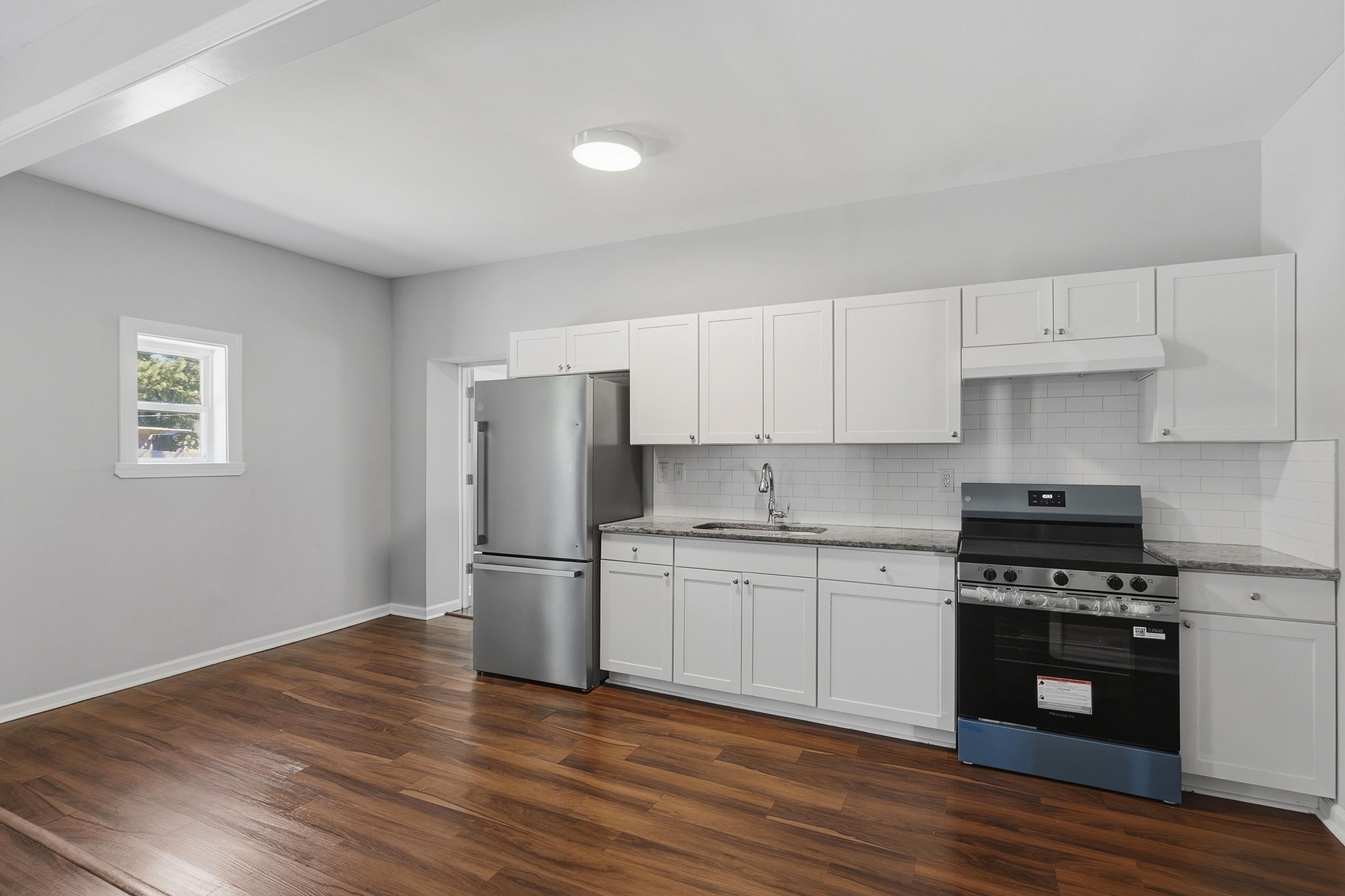 28-Apartment