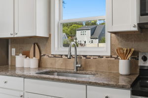 11-Kitchen Sink