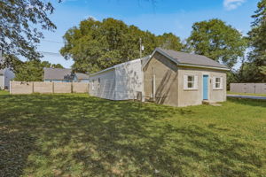 23-Backyard