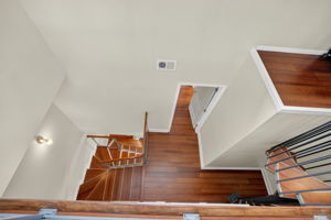  Photo 51