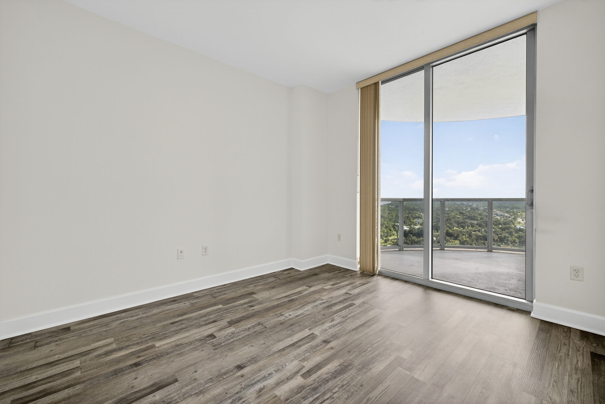 Guest Bedroom 2 - 1 of 2