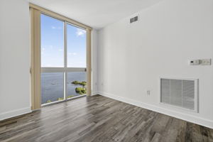 Guest Bedroom 3 - 2 of 3