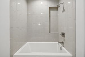  Photo 39