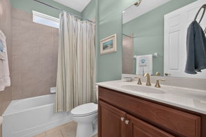 Guest Bathroom 2