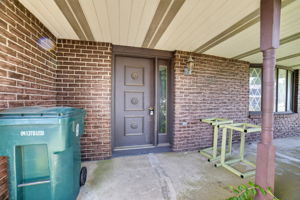  Photo 0
