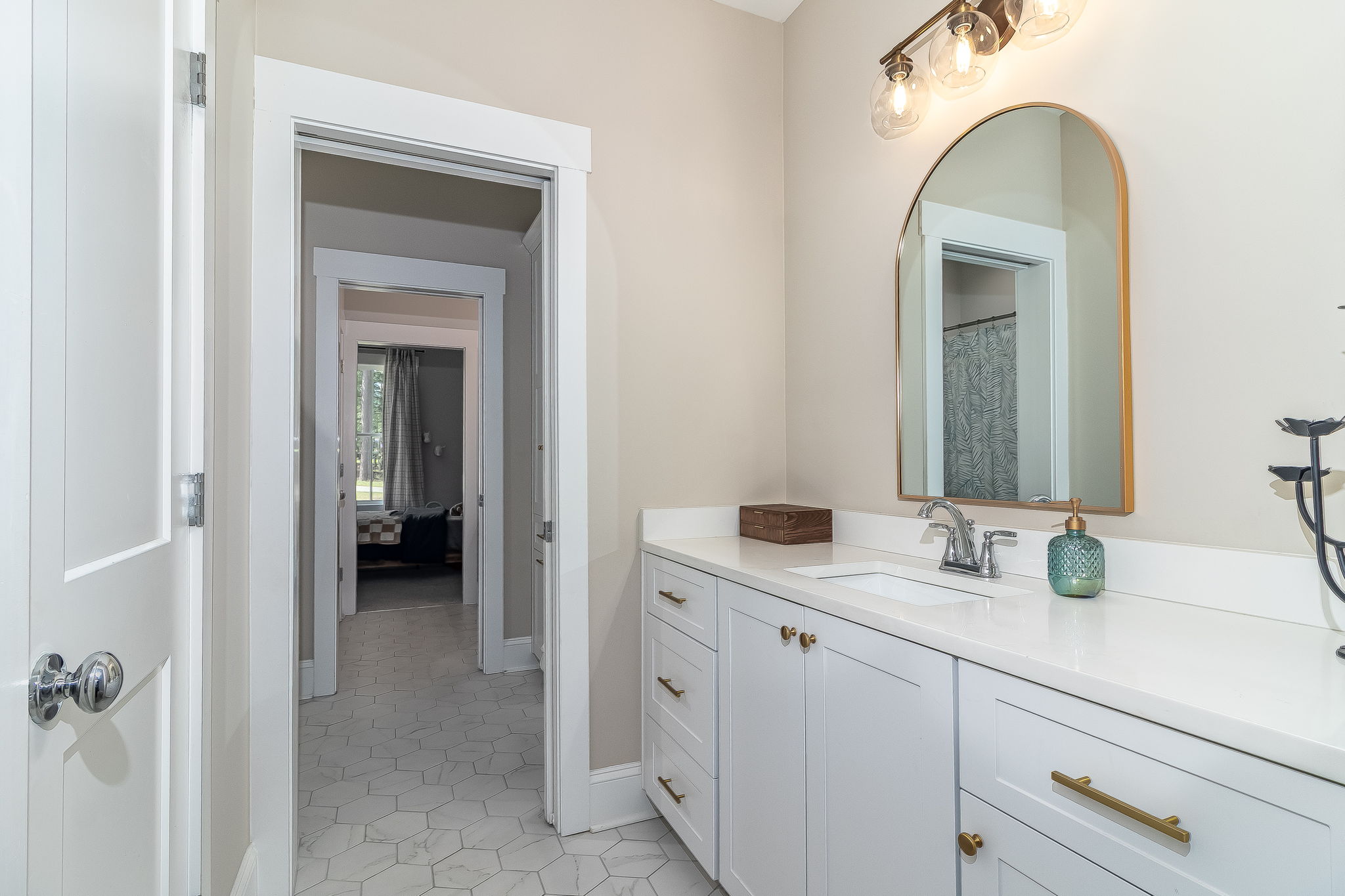 Jack & Jill Bathroom