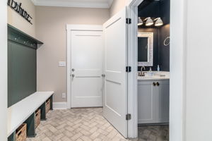 Mudroom/Powder Room