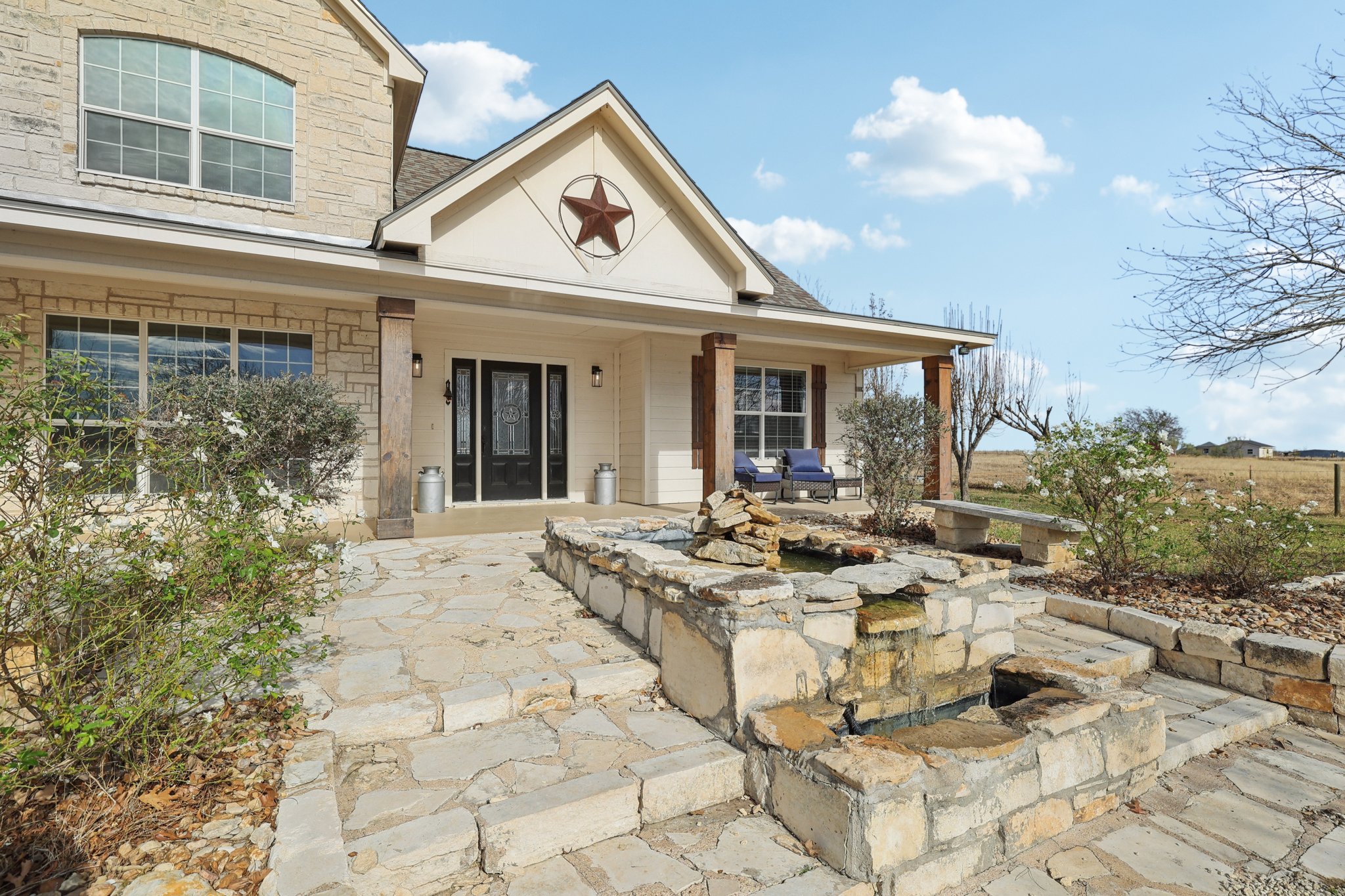 W Amity Rd-S0701-012.jpg