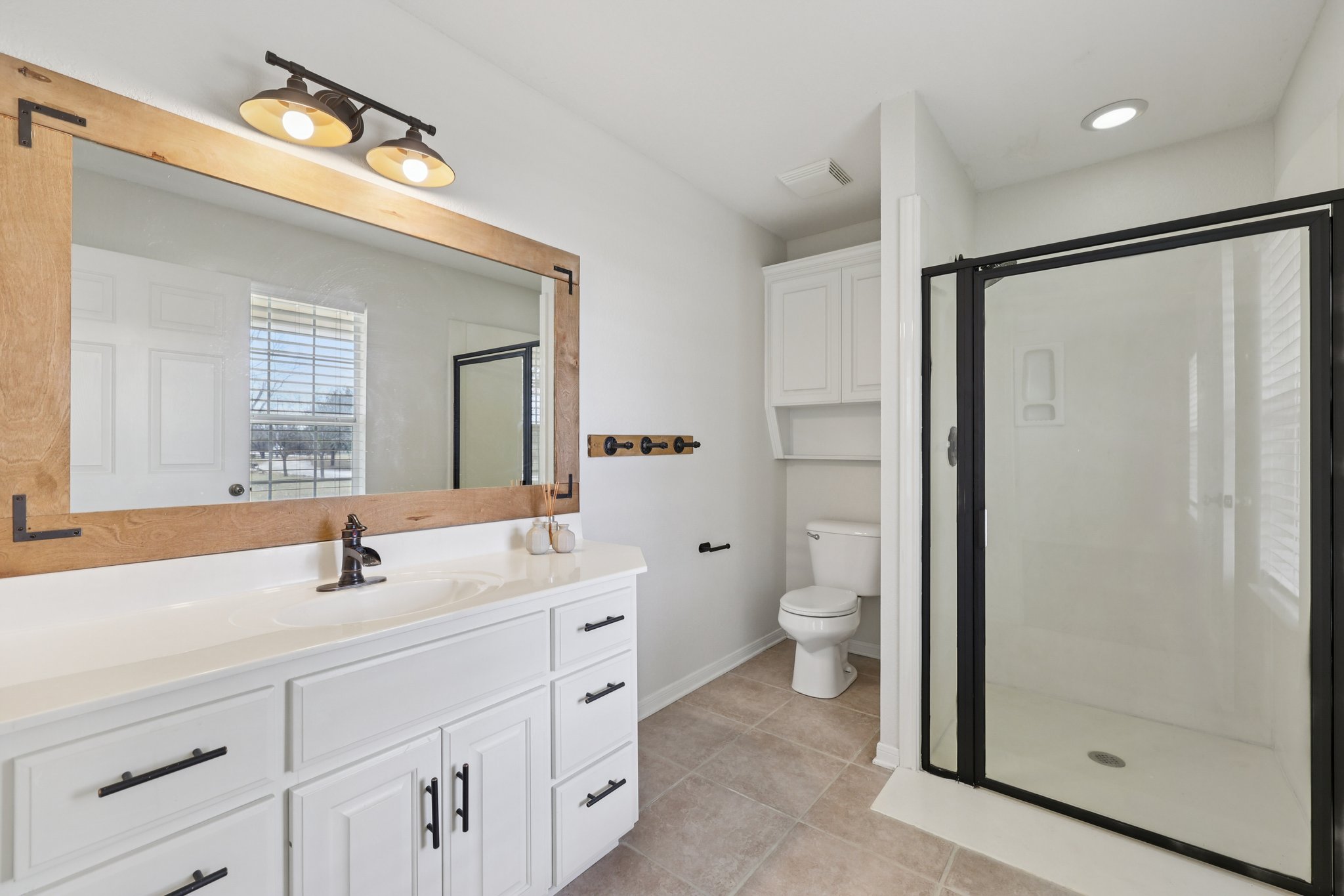 W Amity Rd-S0701-043.jpg