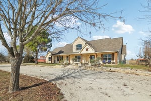 W Amity Rd-S0701-006.jpg