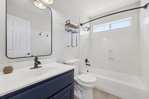 W Amity Rd-S0701-028.jpg