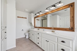 W Amity Rd-S0701-036.jpg