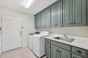 W Amity Rd-S0701-040.jpg