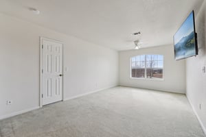 W Amity Rd-S0701-046.jpg