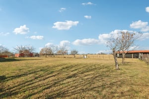 W Amity Rd-S0701-051.jpg