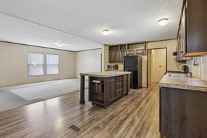 Foxtail Ln-S2208-010.jpg