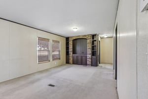 Foxtail Ln-S2208-013.jpg