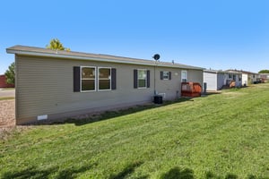 Foxtail Ln-S2208-030.jpg