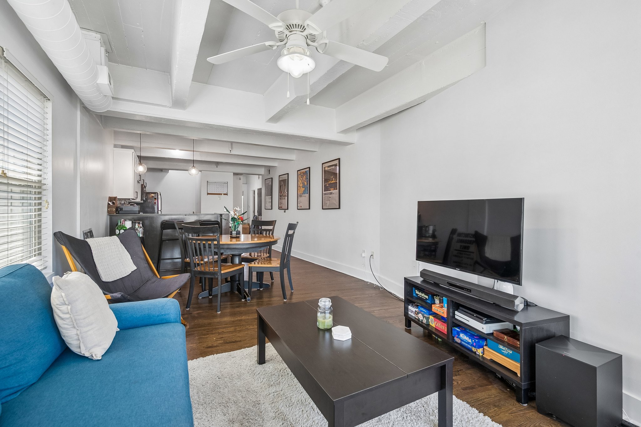 3001 Gillham Rd 206 - 008.jpg