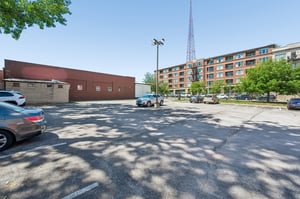 3001 Gillham Rd 206 - 003.jpg
