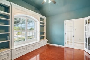 Goldenoak Cir-017.jpg