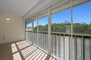 Large Lanai with Bright SW Exposure, Tile Floors, Storm Shutters
