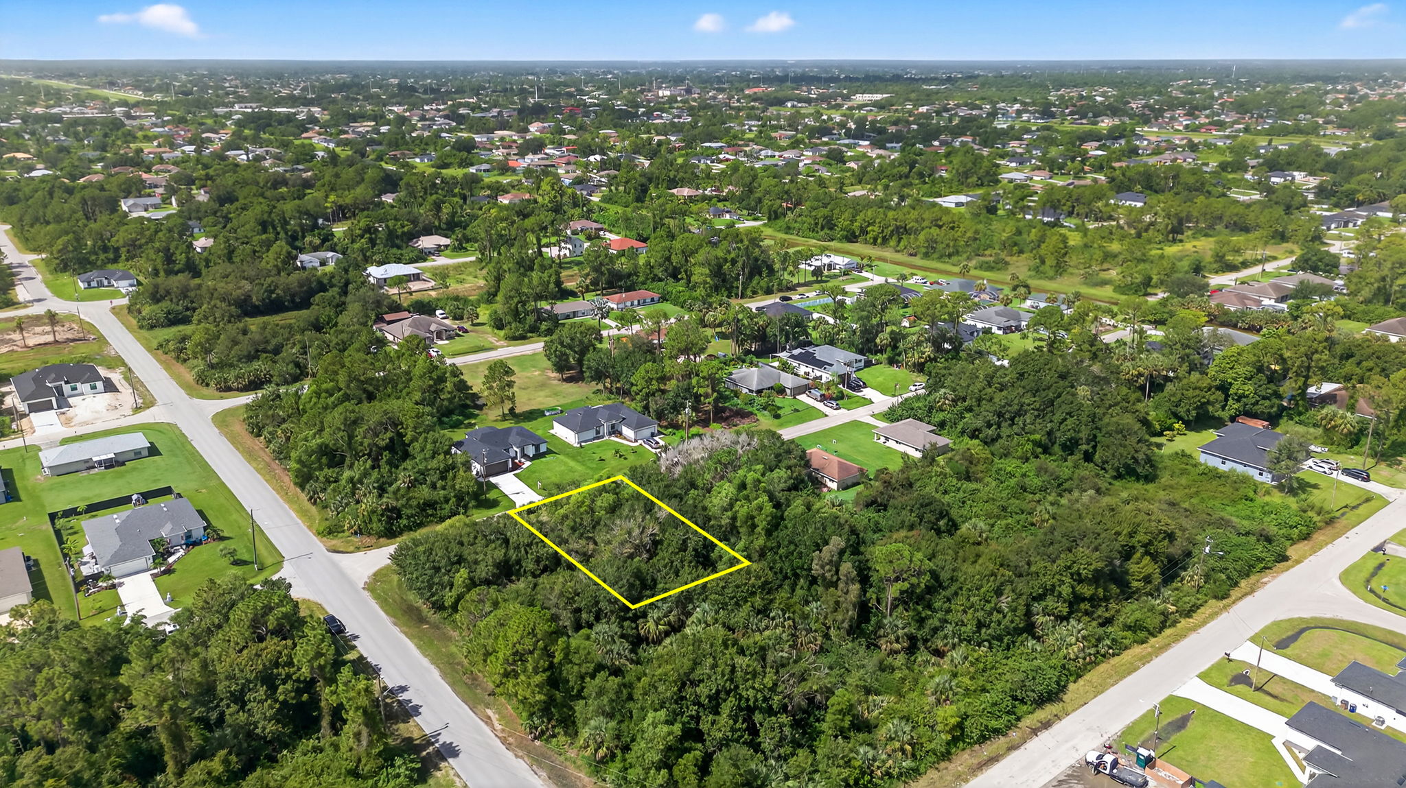 Aerial Rear Exterior 1 - lot line