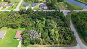 Aerial Front Exterior 3 - lot line